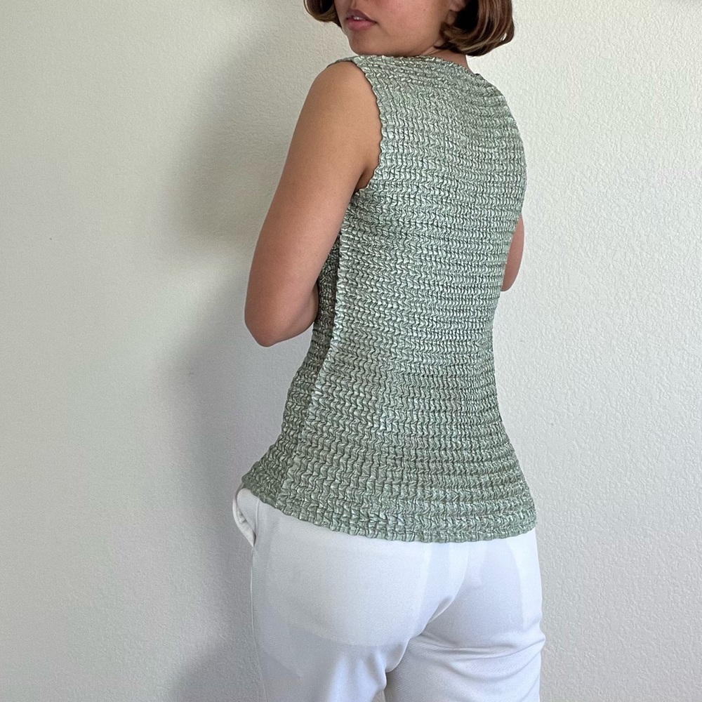 Green Ruffled Top - Picture 2 of 6